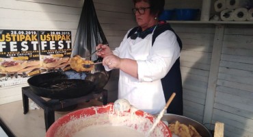 uštipak fest , gastromanifestacija