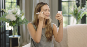 [VIDEO] Tajna besprijekornog tena: Jessica Alba otkrila kako izgleda njezina dnevna beauty rutina