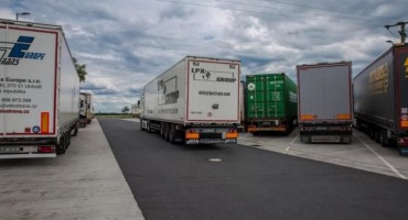 U Belgiji pronađeno 12 muškaraca u rashladnom kamionu