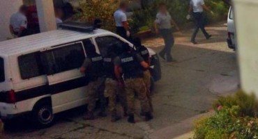 zatvor, Mostar, bijeg