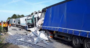 Kamiondžija iz BiH izazvao lančani sudar u Češkoj