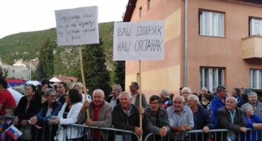 Aleksandar Vučić, drvar, građani