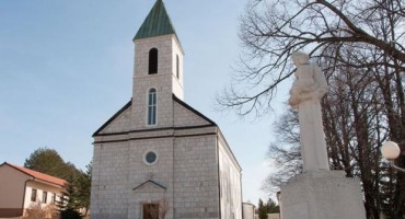Mala župa kraj Buškog jezera sa starijim pučanstvom polako nestaje