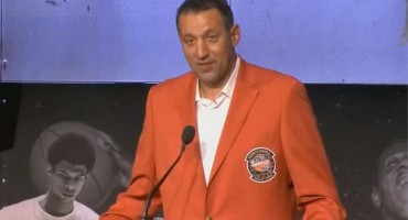 Vlade Divac u Kući slavnih
