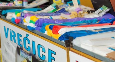 Hrvatska iduće godine zabranjuje plastični pribor za jelo, štapiće za uši, spremnike za hranu...