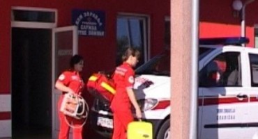 Tijekom popravke automobil prešao preko vozača u Bosanskoj Gradišci