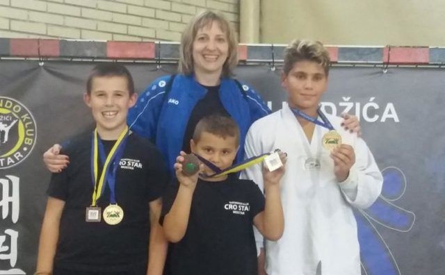 Troje natjecatelja taekwondo kluba Cro Star izborilo za čak 5 medalja