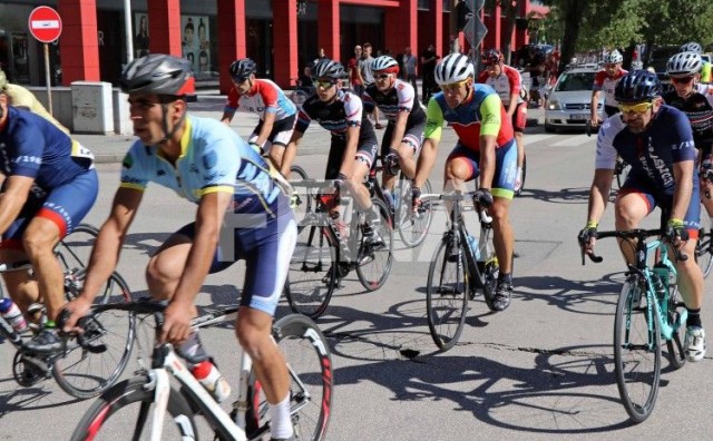 Cestovna utrka 'Hercegovina Classic' okupila bicikliste svih kategorija