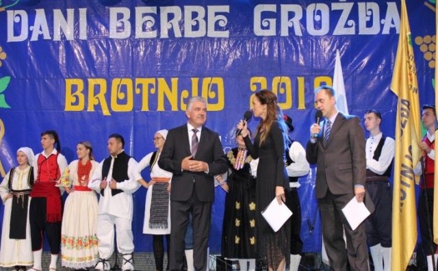Herceg u Čitluku: Žilavka i blatina promoviraju Brotnjo i Hercegovinu