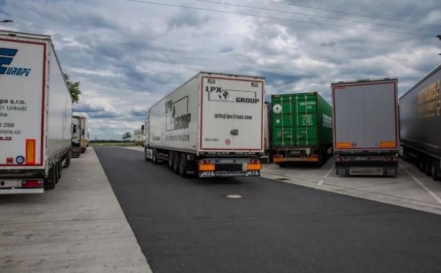 U Belgiji pronađeno 12 muškaraca u rashladnom kamionu