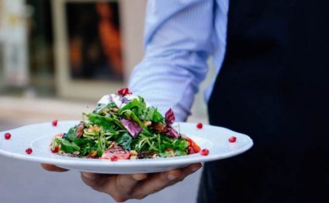 restoran, radnici, posao, konobar, kruzer, konobari, plaće