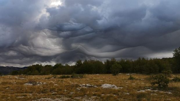 Na Dinari snimljeni oblaci za koju znanstvenici nisu sigurni kako nastaje