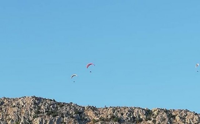 Paraglideri obojili nebo nad Ljubuškim, David Šiljeg pobjednik “Ljubuški Open 2019.”