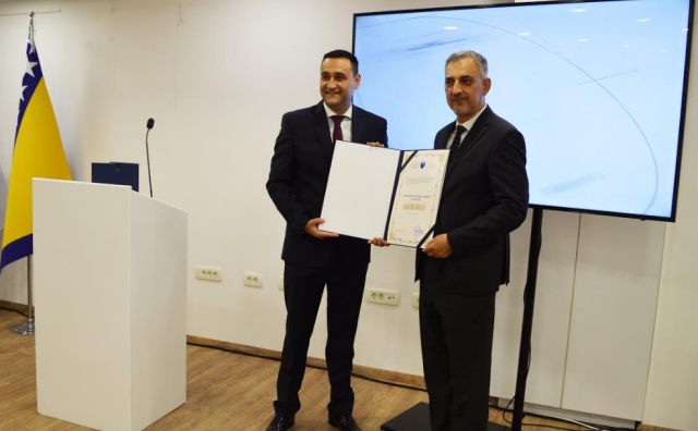Univerzitetu 'Džemal Bijedić' u Mostaru uručen certifikat nakon uspješnog procesa reakreditacije