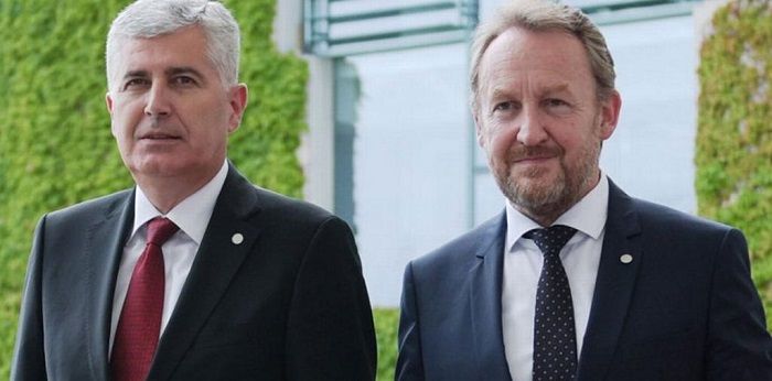 Sutra u Mostaru sastanak stranačkih izaslanstava HDZ-a BiH i SDA