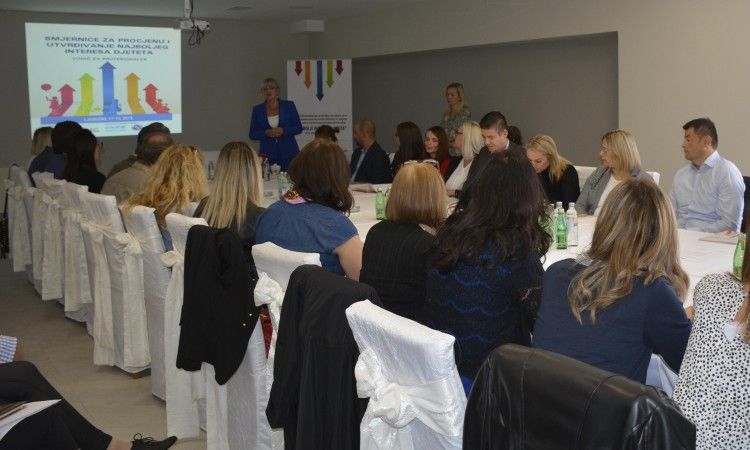 Smjernice za utvrđivanje najboljeg interesa djeteta predstavljene u Ljubuškom