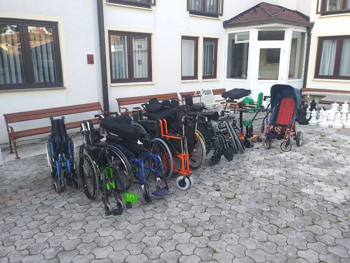 Duvnjaci iz Berna pomažu potrebne u duvanjskome kraju