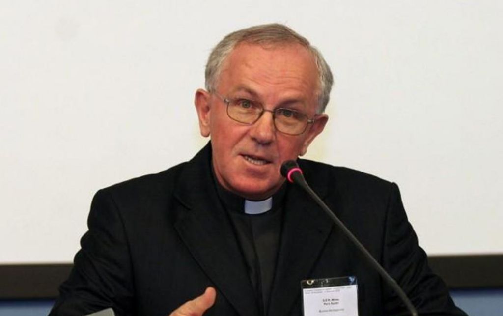 Papa prihvatio ostavku biskupa Pere Sudara