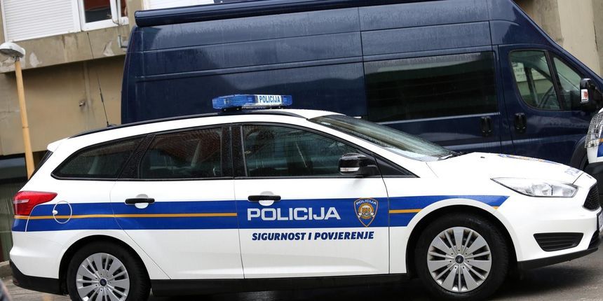 Predao se Sinjanin koji je prijetio eksplozijom