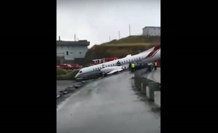 VIDEO/ Na Aljaski se srušio avion koji je prevozio srednjoškolce