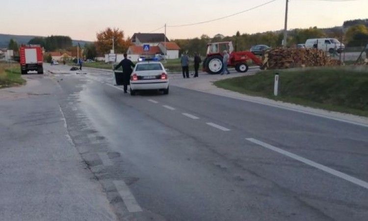 Tuga u Livnu: U sudaru s traktorom smrtno stradao 25-godišnji motociklist