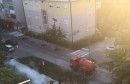 Gorilo smeće u Mostaru, vatrogasci brzom reakcijom spasili parkirana vozila