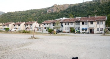 Mostar: ​Mrak i neimaština: Stanovnici Bafo naselja ne vide izlaz