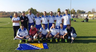 Skroman nastup bh. novinara u Mađarskoj: Dva poraza i remi, titula otišla u Moldaviju