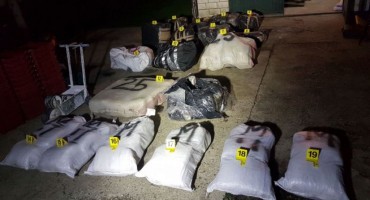 Hercegovci osumnjičeni za proizvodnju pola tone skunka žele se predati