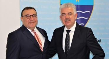 Nevenko Herceg, konzul turska