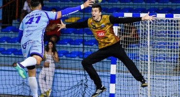 Matej Mandić, HRK Izviđač