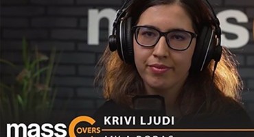 Poslušajte mladu i talentiranu Ljubušanku Milu Boras u izvedbi pjesme 'Krivi ljudi'