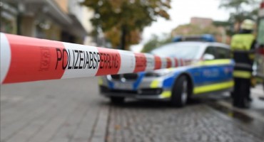 8 godina mrtav u stanu