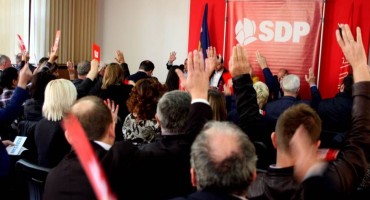 Politika, SDP BIH, usvojen dokument , Bosanskohercegovački blok, SDP BIH, sjednica