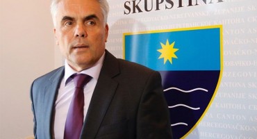 Bevanda: Nećemo dopustiti prebacivanje migranata iz drugih županija u HNŽ