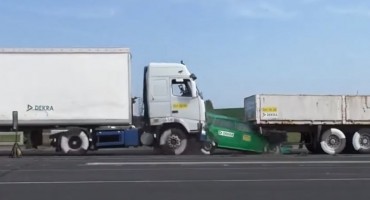 lakša prometna nesrea, kamion