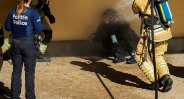 Hrvat, pokušao zapaliti, benzin