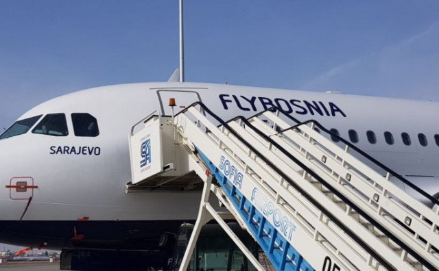 zrakoplov, avion, FlyBosnia , letovi, FlyBosnia , aerodrom, Zračna luka Mostar, rim, letovi