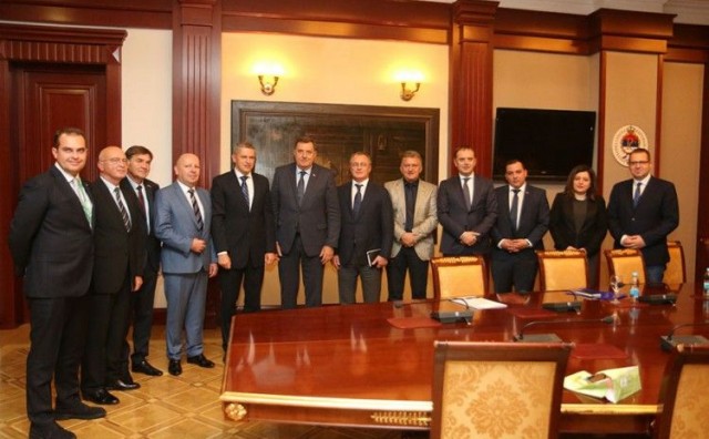Dodik-Ponomarev: Intenzivirati suradnju u oblasti poljoprivrede i u industriji