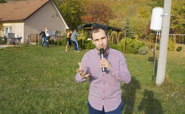 Duhoviti Livnjaci snimili urnebesan video: Balkanac dotr’o Citroena iz Njemačke