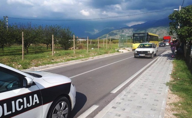 Nesreća u Mostaru: Djevojčica izašla iz autobusa, udario je automobil