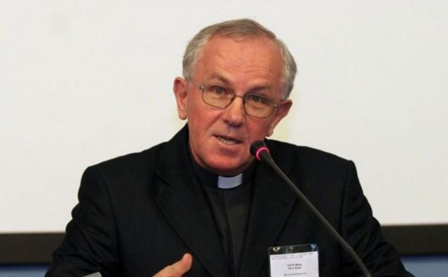 Papa prihvatio ostavku biskupa Pere Sudara