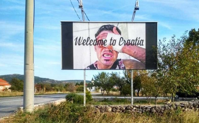 jumbo plakat, granica