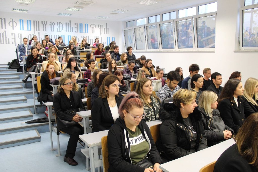 Mostar: Održana komemoracija povodom smrti studentice Katarine Butrice