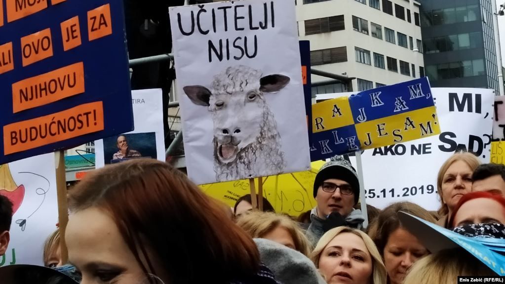 Zagreb: Na prosvjedu sindikata obrazovanja više od 20.000 prosvjednika