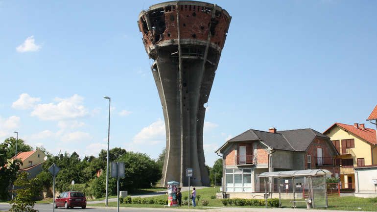 Prije 28 godina Zlatni dukati su izveli pjesmu “Vukovar”