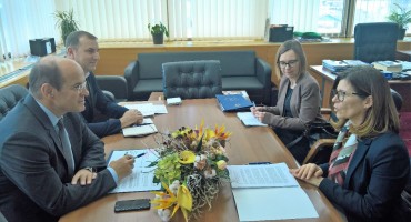 BIH, Adil Osmanović, Zorica Bukinac