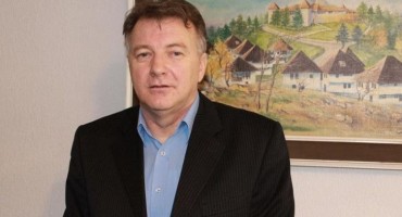 Bivši načelnik Velike Kladuše Admil Mulalić ranjen nožem