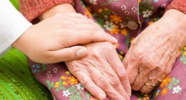 pomoć za starije i nemoćne