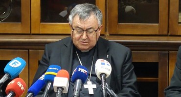 O HRVATIMA GDJE IH NEMA "Preživjeli smo Turke i komuniste, i ovo ćemo preživjeti"